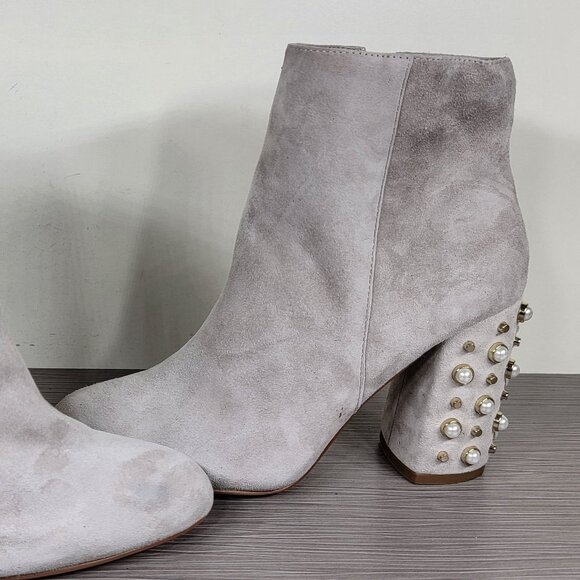 Steve Madden Yvette Studded Booties, Light Gray Suede, Womens Size 8.5 M - Picture 9 of 12